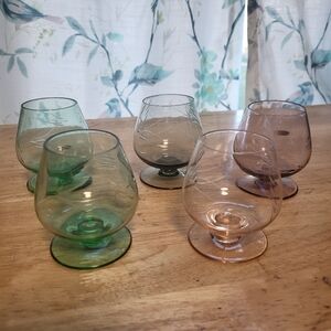 Set of 5 Tasting Glasses - Etched Glass - Variety of Colors - Original Stickers
